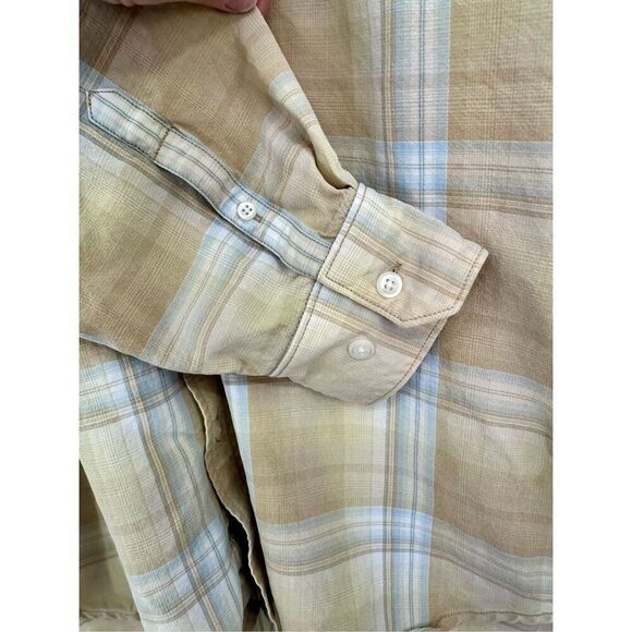 Tommy Bahama men’s size L long sleeve Button down shirt Tencel - Picture 3 of 15